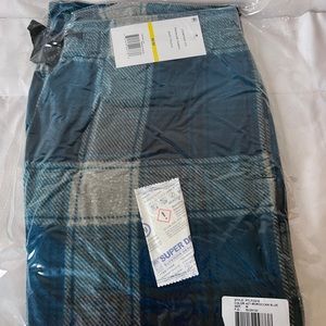 Perry Ellis men’s pajama pants fleece soft size M,L